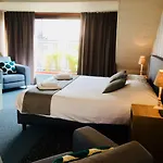 José Hotel