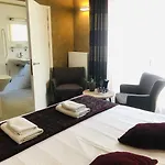 José Hotel