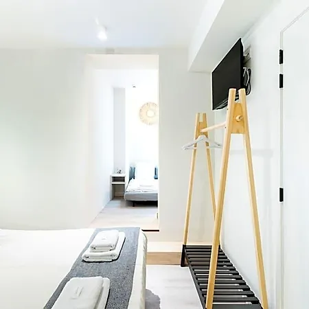 Jose Hotel 2*