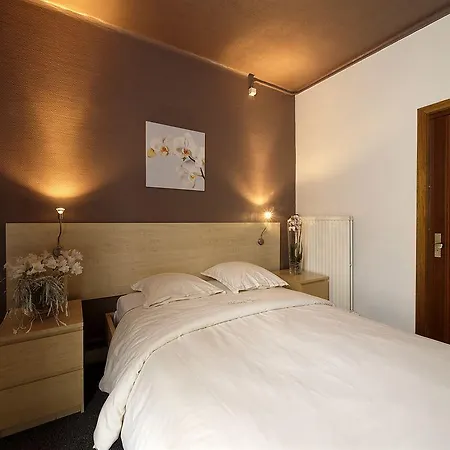 Hotel Jose 2*